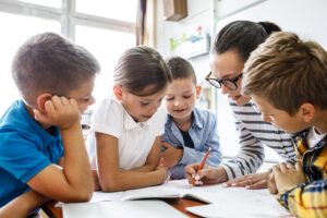 The Benefits of Starting Kids on Spanish Lessons Early